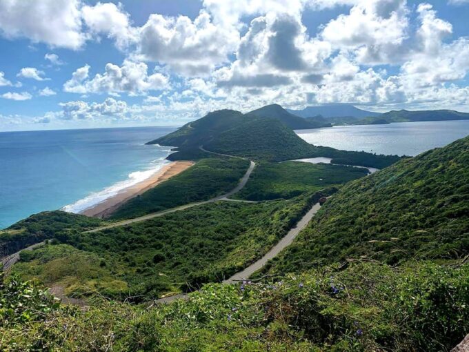 Basseterre: Highlights Capital and Beach Tour - Meeting Details