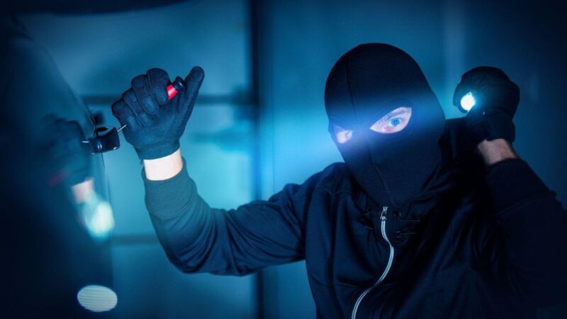 Bastia: Outdoor Escape Game Robbery in the City - Key Points