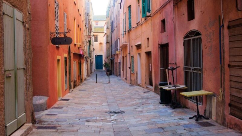 Bastia: Outdoor Escape Game Robbery in the City - Exploring Bastia