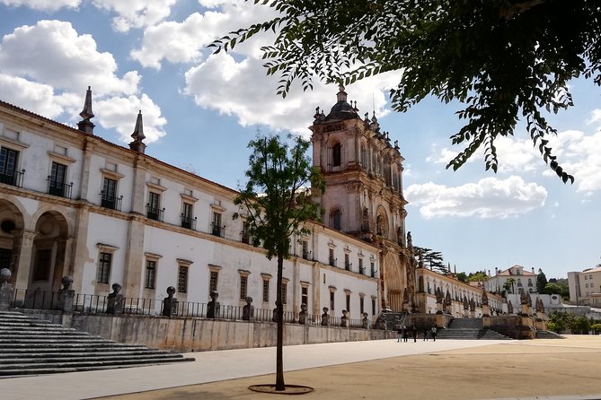 Batalha, Alcobaça, Nazaré, and Óbidos - Private Guided Tour - Customer Ratings and Feedback