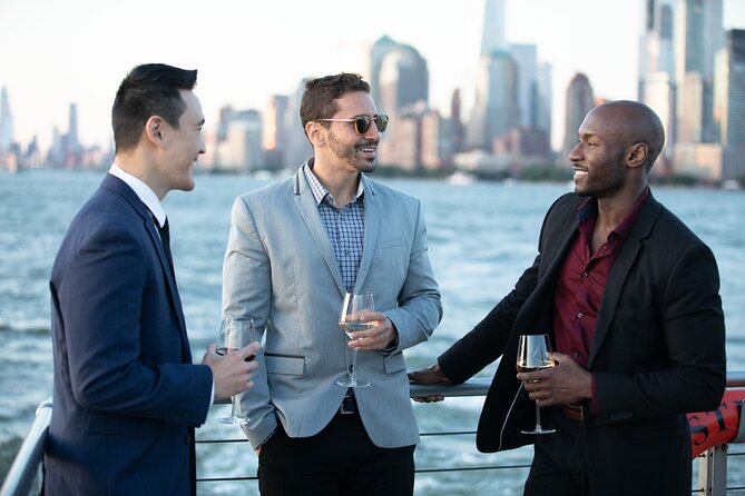 Bateaux New York Fathers Day Buffet Brunch Cruise - Dining Experience