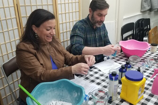 Bath Bomb Making Class - Customizing Bath Bombs