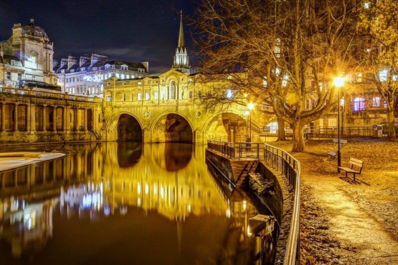 Bath: Guided Ghost Tour - Volunteer Interactive Activities