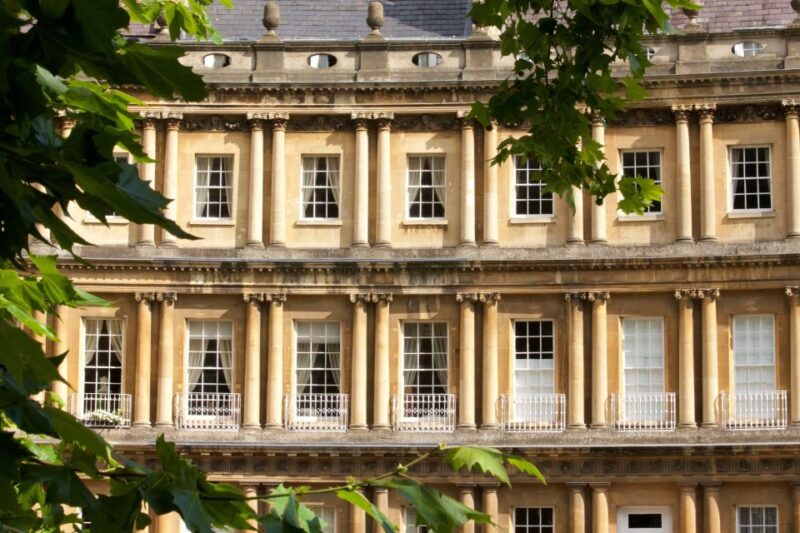 Bath: Guided Walking Tour - Navigating the City Center