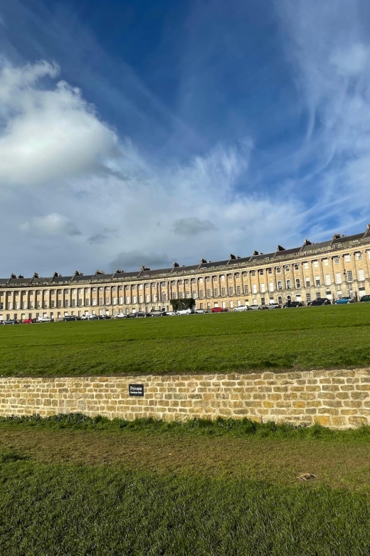 Bath: Highlights Self-Guided Walking Tour With Mobile App - Discovering Pulteney Bridge