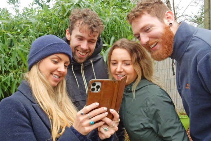 Bath: Quirky Self-Guided Smartphone Heritage Walks - Learning Baths History