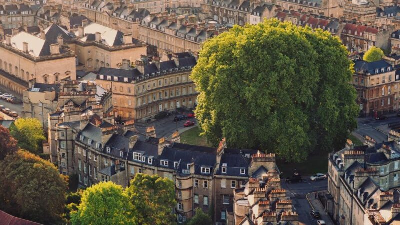 Bath: Self-Guided Tour App and Big Britain Quiz - Key Points