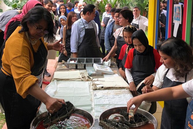 Batik Bag Painting Workshop by Mybatik - Meeting Point & Accessibility