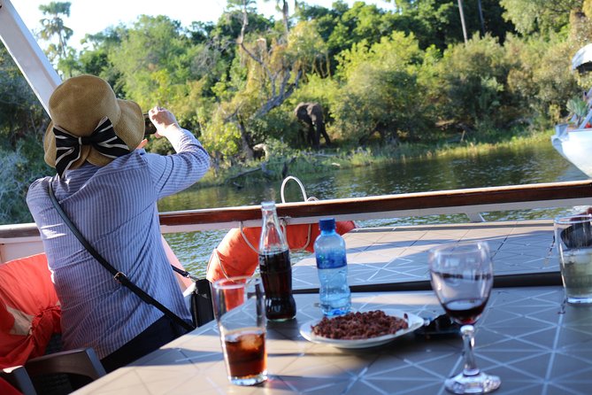 Batoka Sunset Cruise - Staff and Service Quality