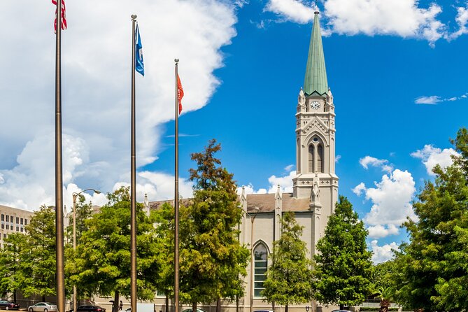 Baton Rouge Historic Downtown Self-Guided Audio Walking Tour - Navigating the Walking Tour