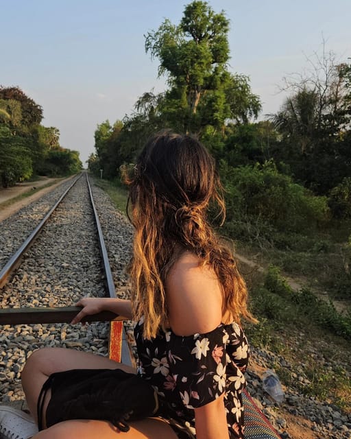 Battambang Bamboo Train Private Full-Day Tour From Siem Reap - Ek Phnom Temple Visit