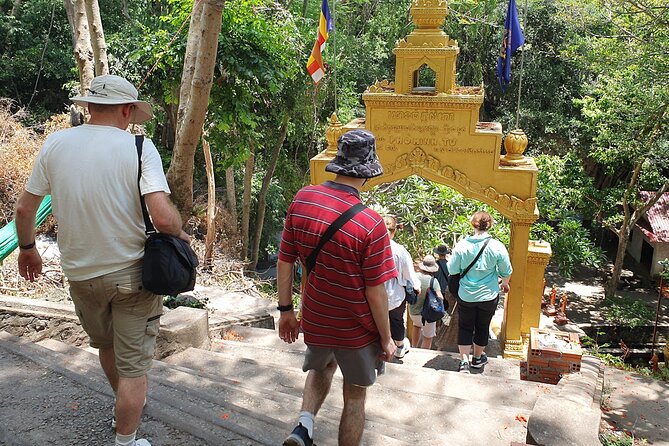 Battambang Day Trip From Siem Reap - Bamboo Train, Killing Cave - Transportation and Dining
