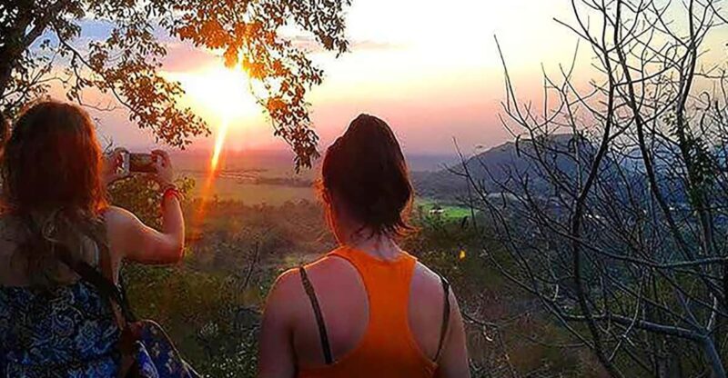 Battambang Sightseeing Tour and Homestay in the Countryside - Itinerary Highlights