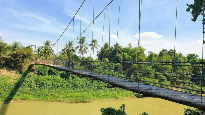 Battambang: Tuk-Tuk, Bamboo Train, Killing/Bat Caves, Sunset - An In-Depth Look at the Tour