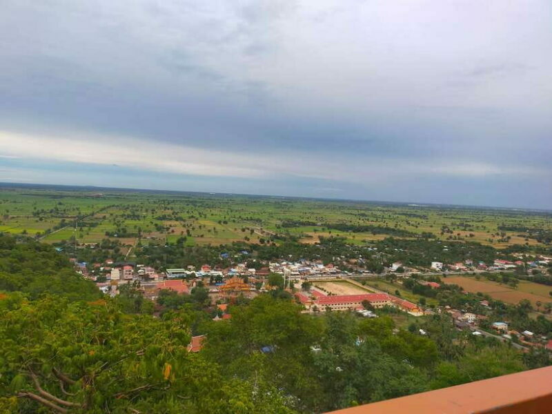 Battambang: Tuk-Tuk, Bamboo Train, Killing/Bat Caves, Sunset - The Value Proposition