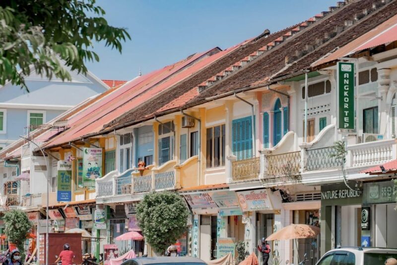 Battambang: Unforgettable Tour by Private Tuk-Tuk - Ride the Bamboo Train