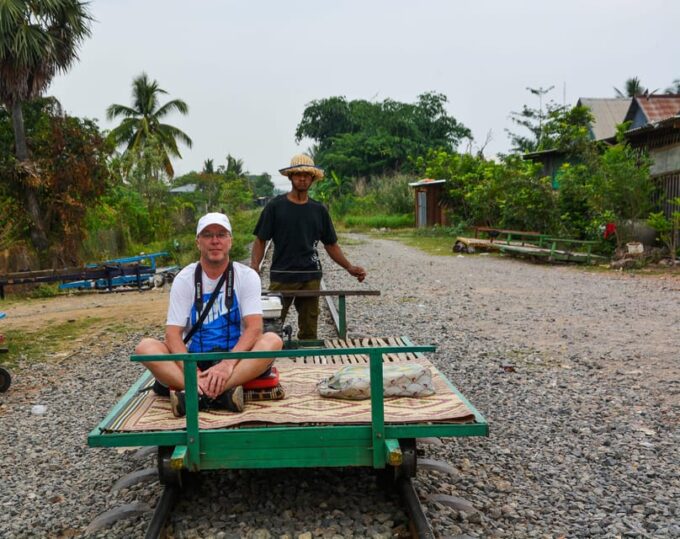 Battambang: Unforgettable Tour by Private Tuk-Tuk - Scenic River Tour Experience