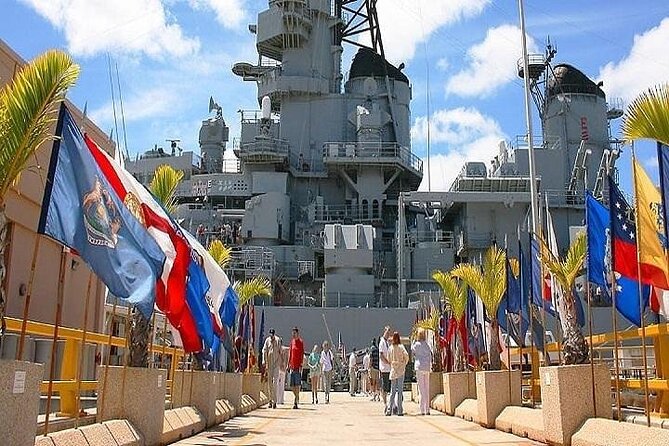 Battleships of WWII at Pearl Harbor From Waikiki - Exploring the USS Arizona Memorial