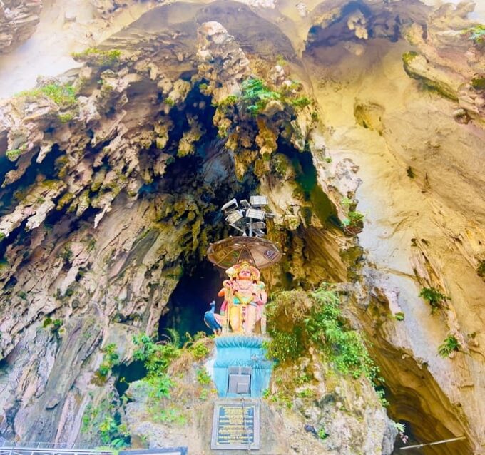 Batu Caves & Kl City Explore - Pickup and Arrival