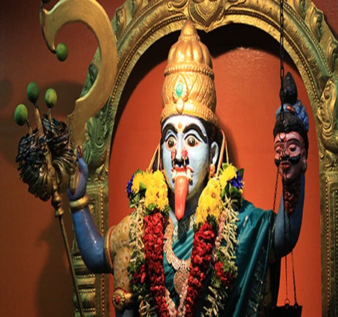 Batu Caves & Kl City Explore - Exploring Batu Caves