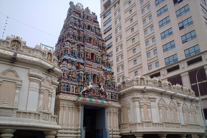 Batu Caves & Kuala Gandah Elephant Sanctuary Full-Day Tour - Discovering Mosques and Temples