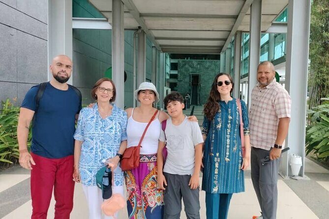Batu Caves & Putrajaya City Tour - Transportation, Duration, and Group Size