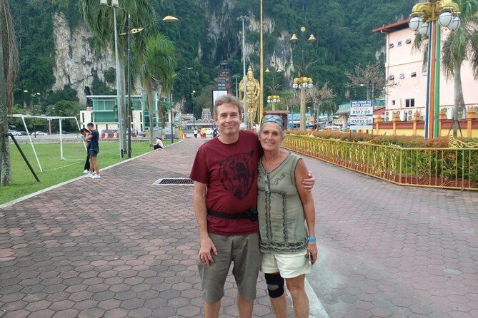 Batu Caves Tour (Private) - Exploring the Caves