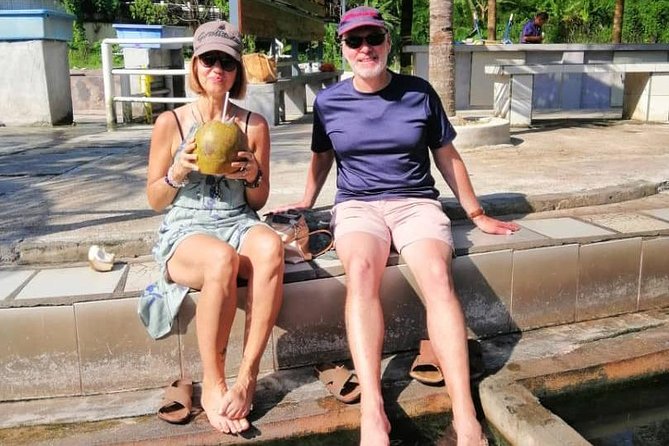 Batu Caves,Waterfalls and Hot Springs Tour With Lunch - Waterfalls