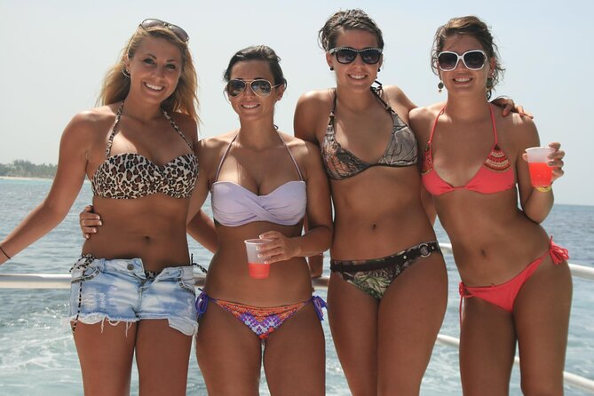 Bavaro Catamaran: Sail, Snorkel & Party With Drinks and Snacks - Explore Punta Cana