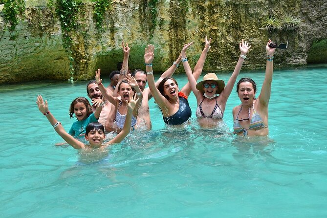 Bavaro Extreme Zipline Splash & Waterfall Pool Combo Experience - Included Amenities and Costs