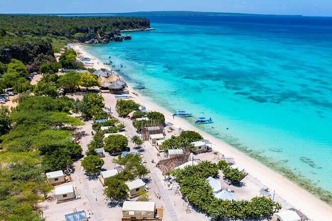 Bay of Eagles VIP : Full Day to Paradise From Santo Domingo - Detailed Breakdown of the Itinerary