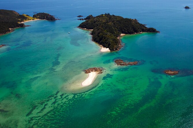 Bay of Islands and Hole in the Rock Scenic Helicopter Tour - Departure Point and Meeting Location