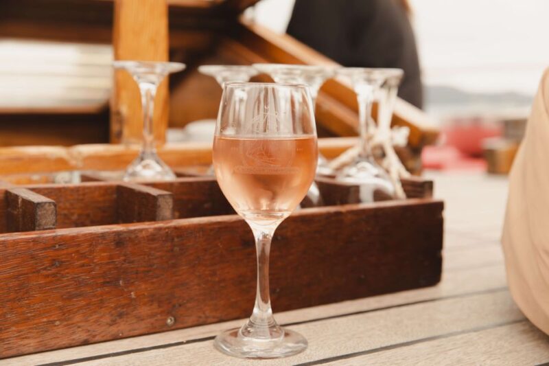 Bay of Islands: Late Afternoon Sailing Cruise - Ferry & Meeting Information