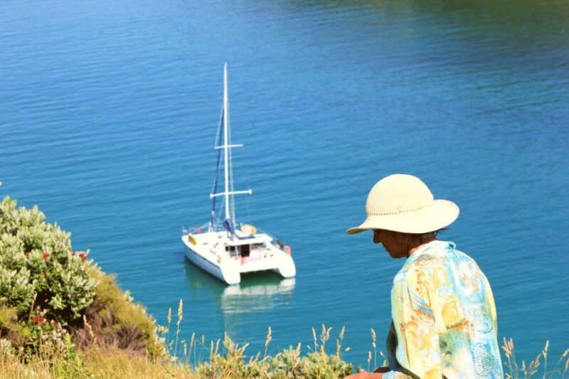 Bay of Islands: Sailing Catamaran Charter With Lunch - Boarding and Sailing
