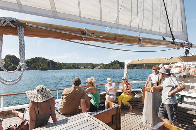 Bay of Islands Tall Ship Sailing on R. Tucker Thompson Including BBQ Lunch - Itinerary and Onboard Amenities