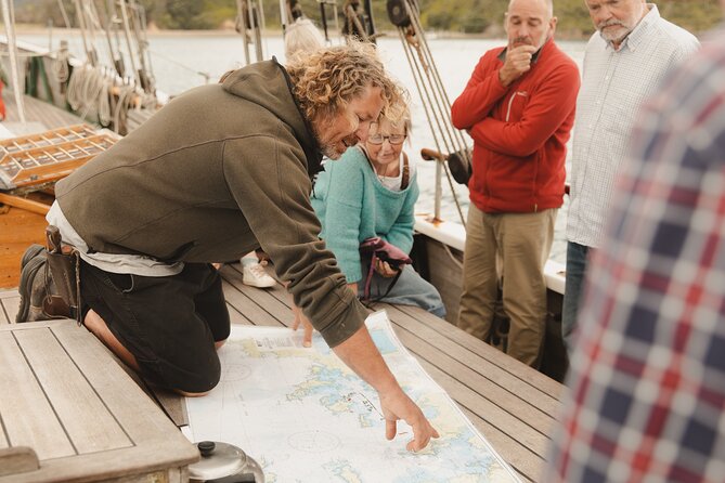 Bay of Islands Tall Ship Sailing on R. Tucker Thompson Including BBQ Lunch - Booking Details and Logistics