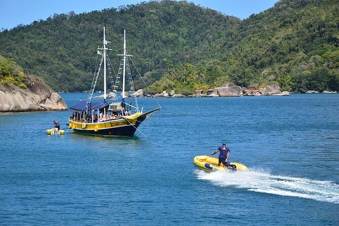 Bay Tour With Lunch Included by PARATY TOURS - Customer Reviews