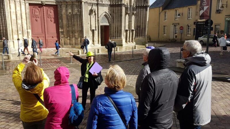 Bayeux: 2-Hour Historic Walking Tour in English - Discovering Bayeuxs Main Attractions