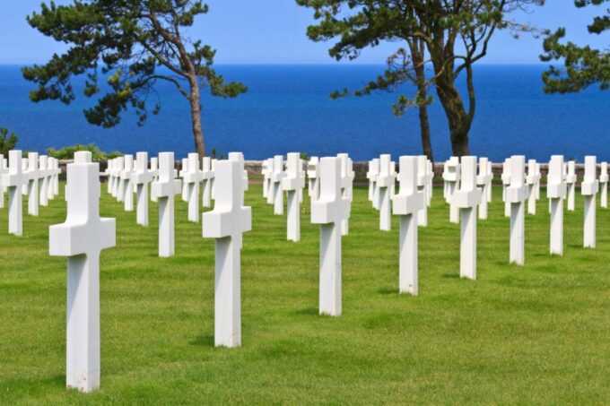 Bayeux: American D-Day Sites in Normandy Half-Day Tour - Inclusions and Restrictions