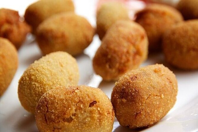 Bayonne Food Tour: Journey Through Flavors (With Food and Drinks) - Sampling Basque Specialties: An Immersive Experience