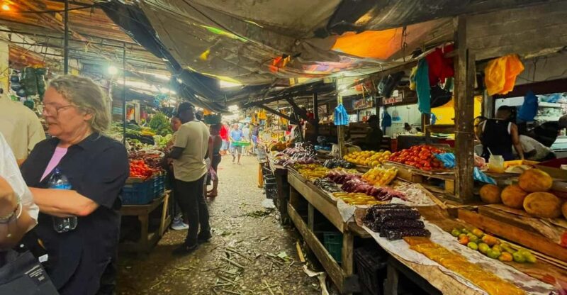 Bazurto Market Adventure: Tour in Cartagena - Key Points