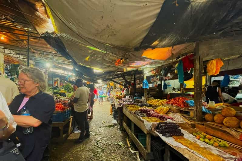 Bazurto Market Adventure: Tour in Cartagena - Itinerary
