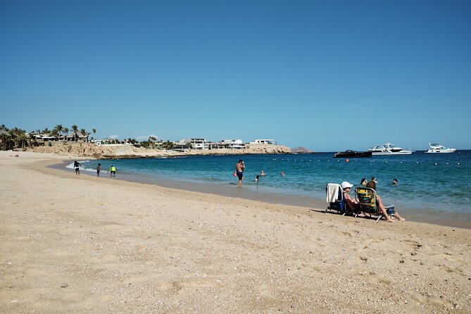 Beach Day at Chileno Bay - Key Points
