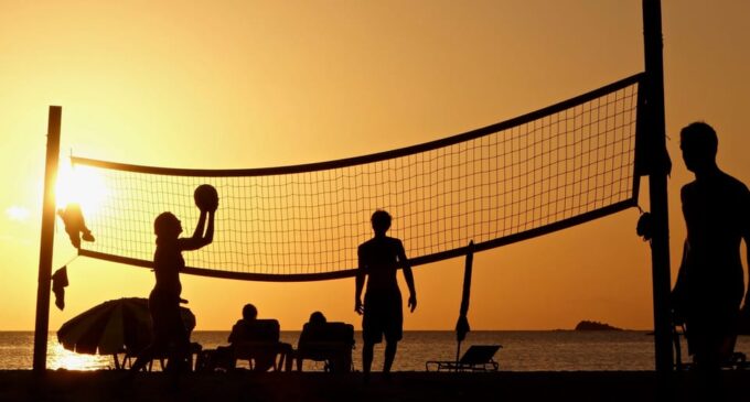 Beach Volley Experience - 1h - Availability and Pricing