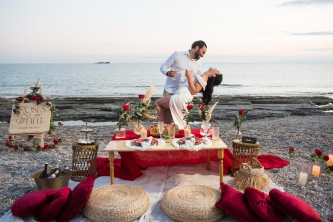 Beach Wedding Proposal in the Athenian Riviera - Scenic Beach Location