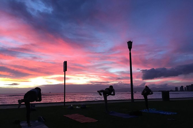 Beach Yoga on Waikiki With Diamondhead Backdrop - Details of the Yoga Class