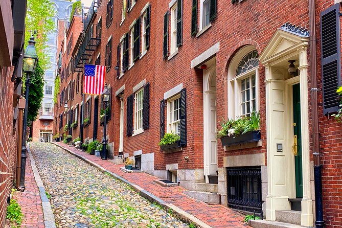Beacon Hill Boston History + Photo Walking Tour (Small Group) - Capturing Acorn Streets Beauty