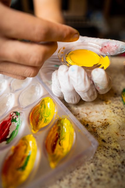 Bean to Bar: Cocoa and Chocolate Workshop - Chocolate Making Artistry