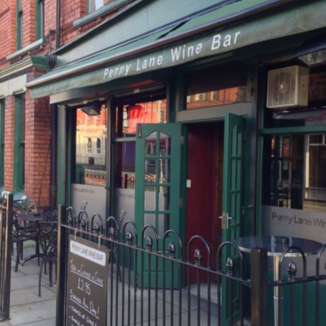 Beatles & Beers: Journey Through Liverpools Pubs & Melodies - Pubs and Corners