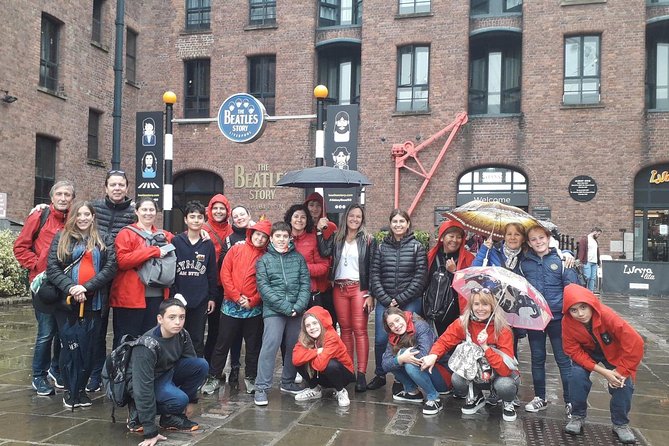 Beatles Walking Tour - In Spanish - Liverpool - About the Guides